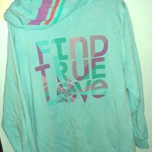 NWOT Old Navy zip up graphic hooded sweatshirt. POMS.
